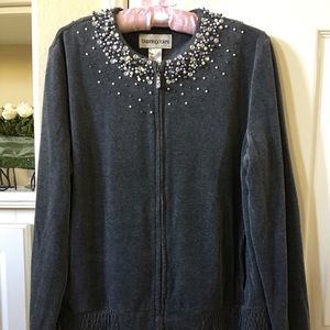 Bloomingdales Grey velvet pearls jacket
